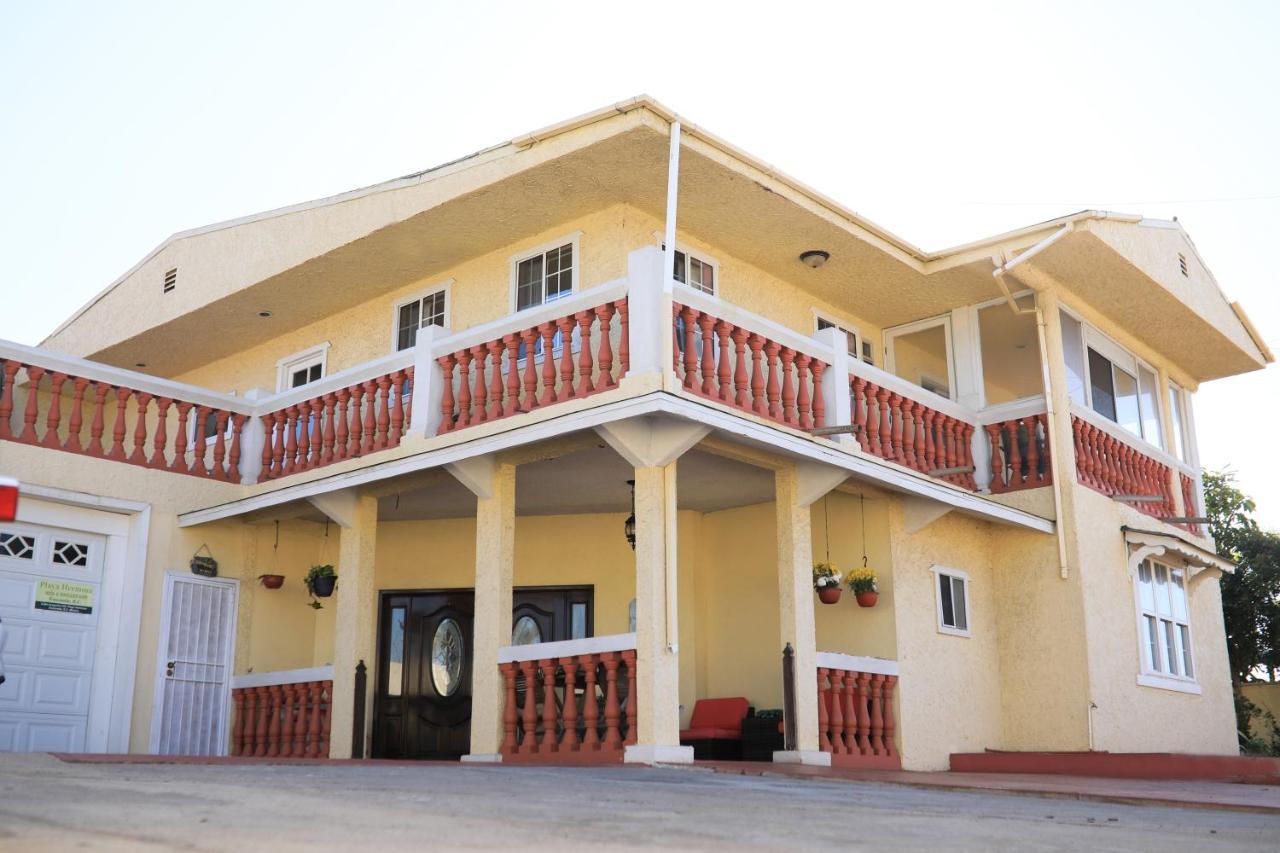 Playa Hermosa Inn At The Beach เอนเซนาดา ภายนอก รูปภาพ